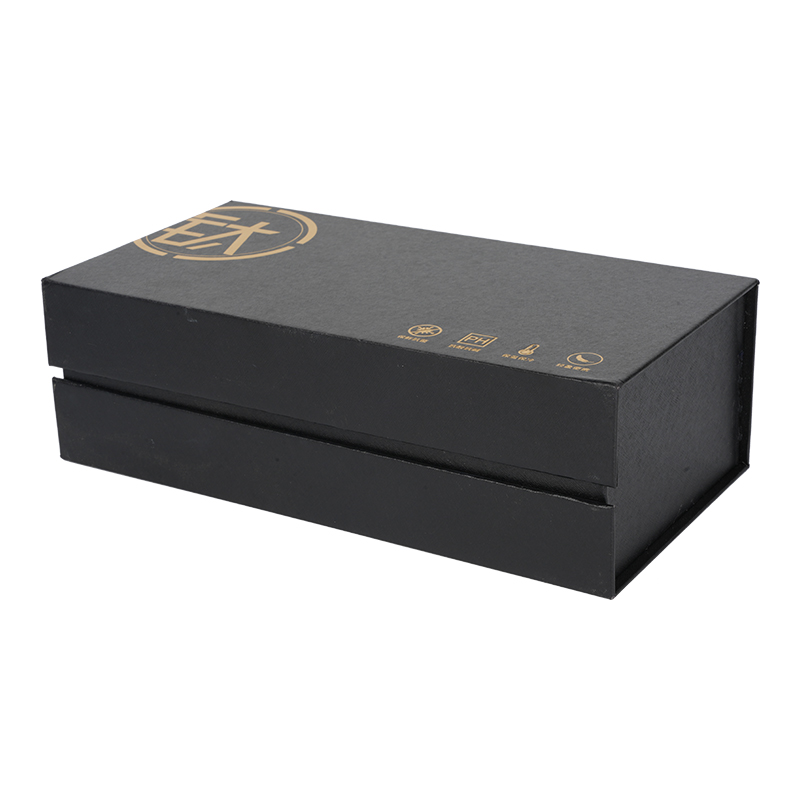 黑色磁性翻盖硬质礼品盒,带泡沫插件